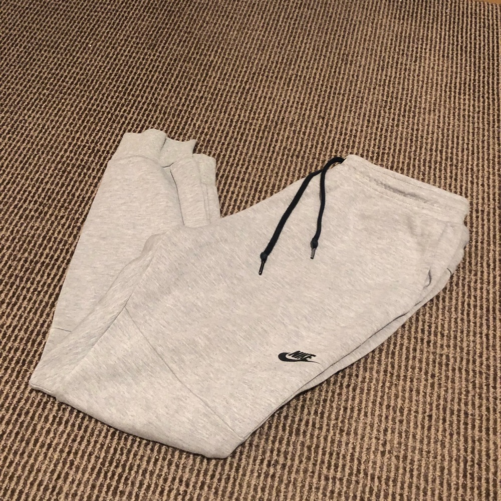NIKE TECH FLEECE SWEATPANTS SZ L